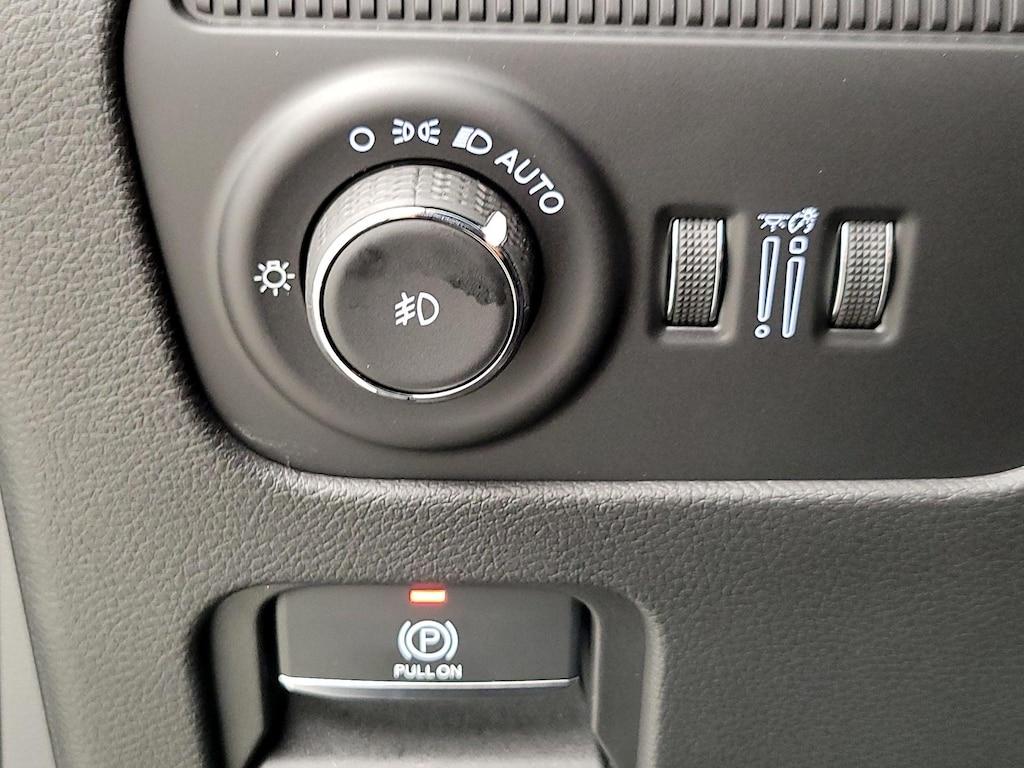 used 2025 Jeep Wagoneer L car, priced at $63,998