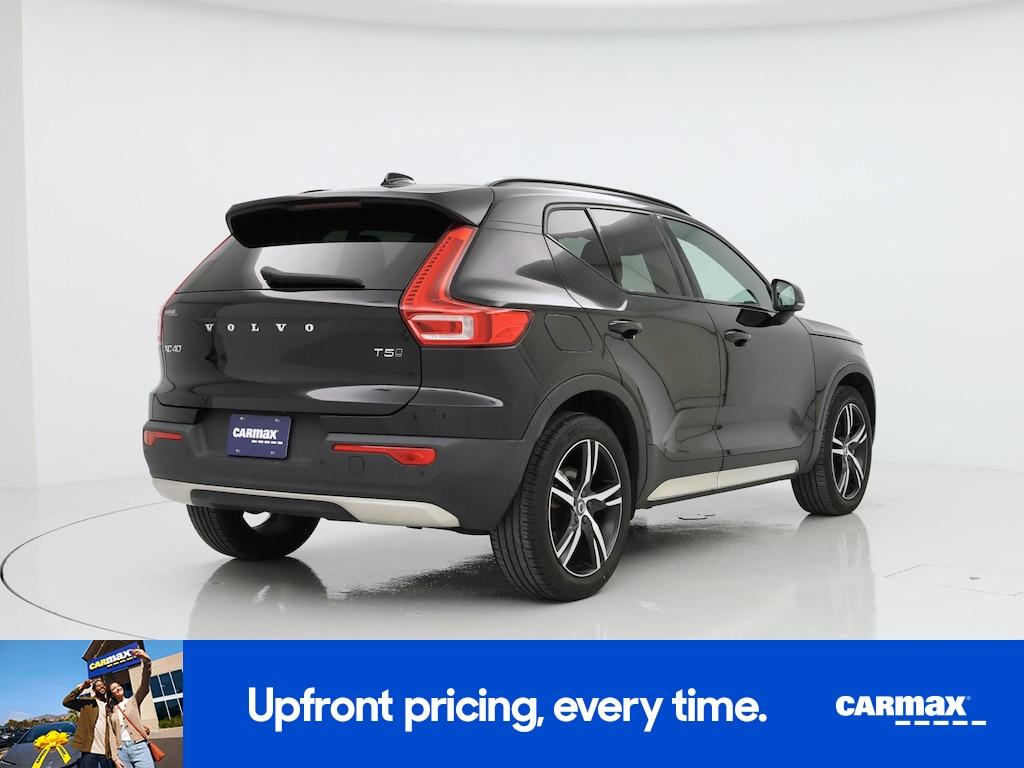 used 2021 Volvo XC40 car, priced at $27,998