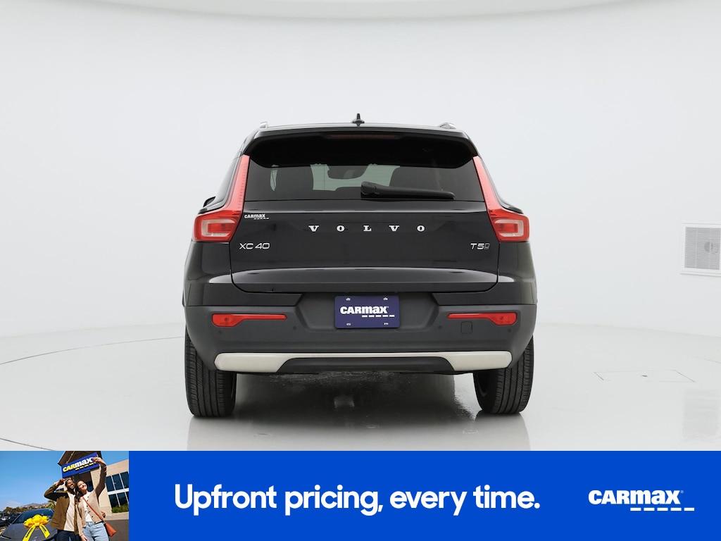 used 2021 Volvo XC40 car, priced at $27,998