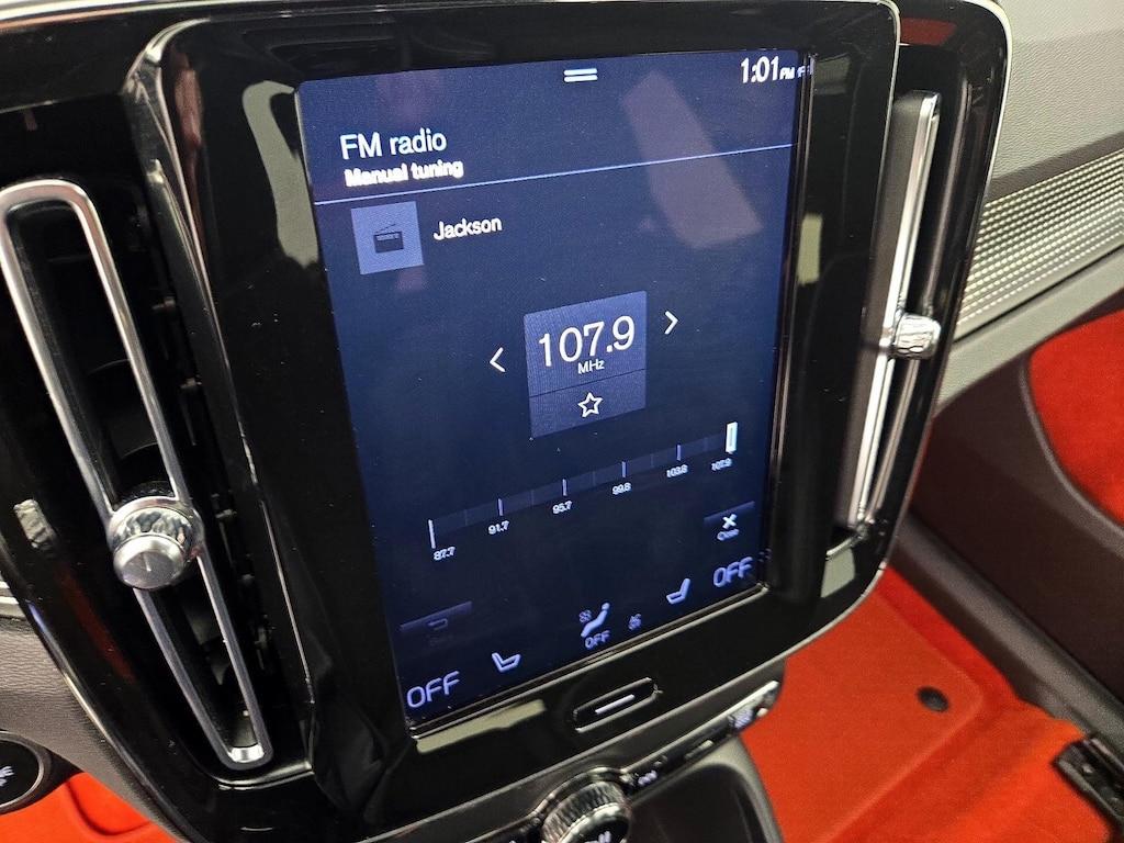 used 2021 Volvo XC40 car, priced at $27,998