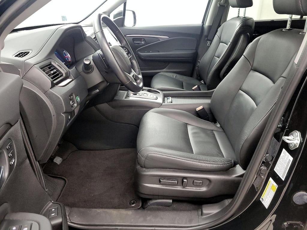 used 2021 Honda Pilot car, priced at $30,998