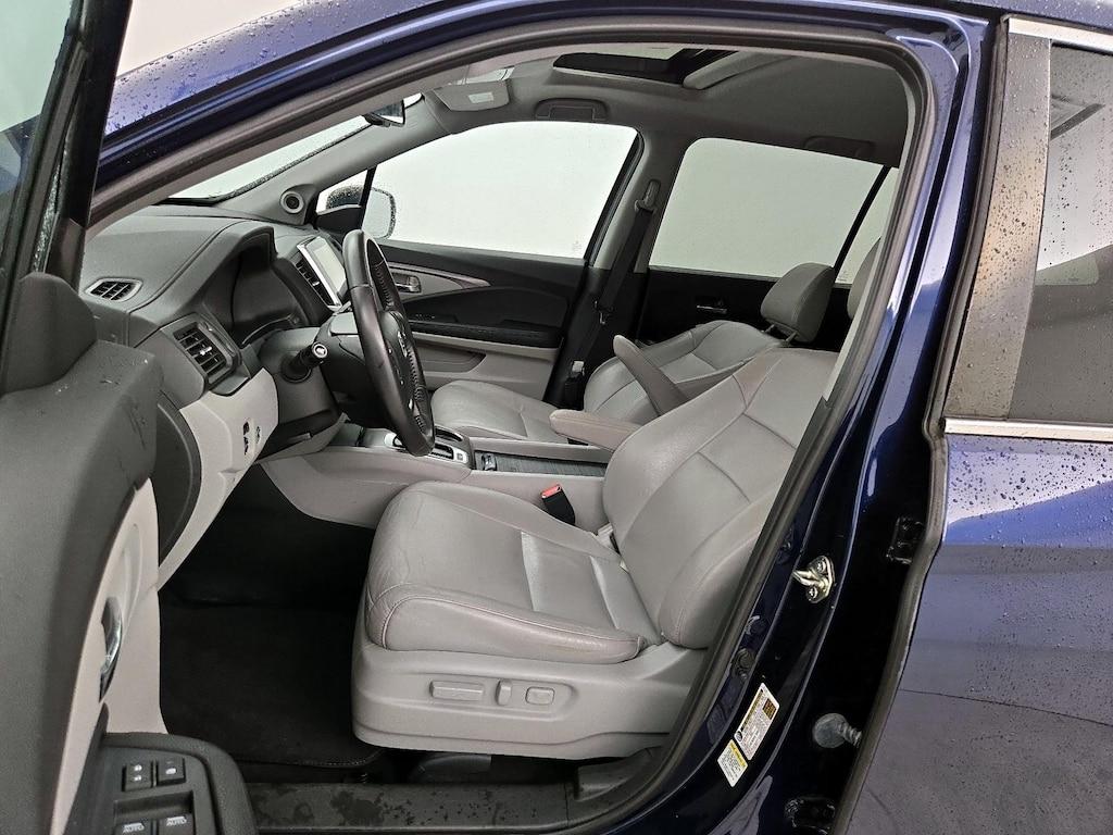 used 2016 Honda Pilot car, priced at $23,998