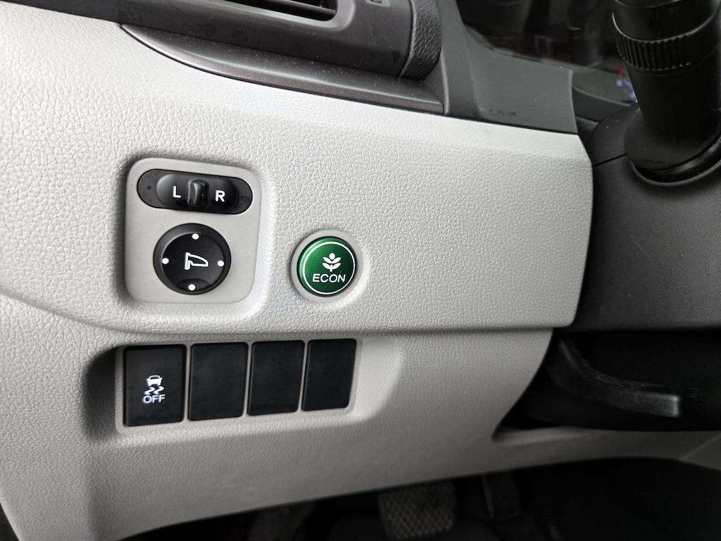 used 2016 Honda Pilot car, priced at $23,998