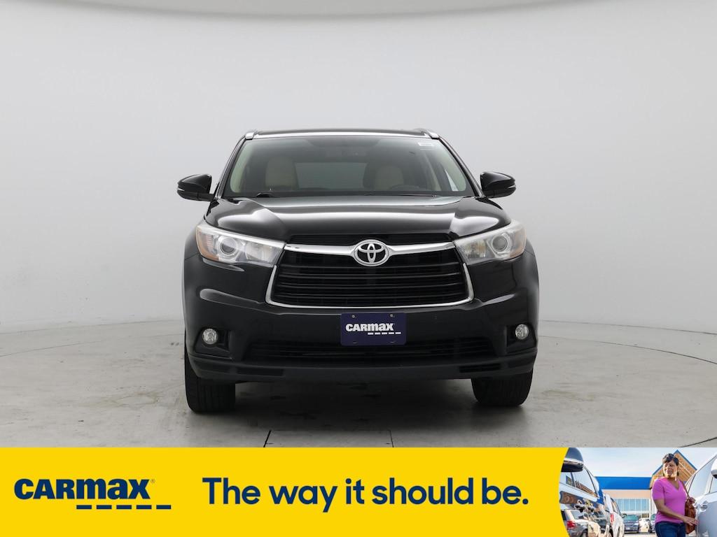 used 2015 Toyota Highlander car, priced at $23,998