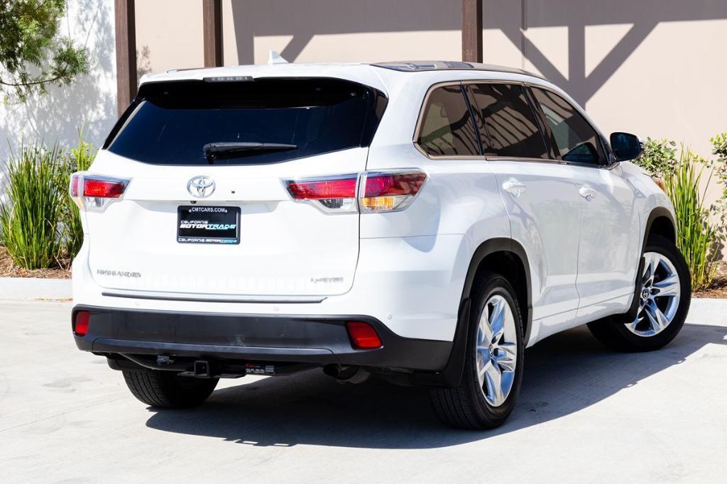 used 2016 Toyota Highlander car, priced at $21,799