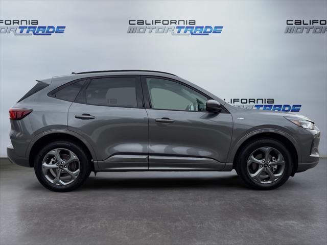 used 2023 Ford Escape car, priced at $25,299