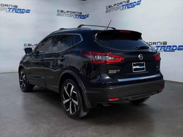 used 2022 Nissan Rogue Sport car, priced at $20,999