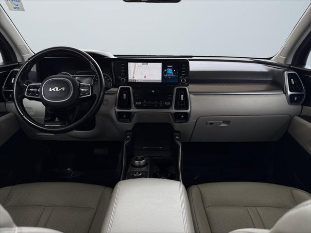 used 2023 Kia Sorento Hybrid car, priced at $27,999