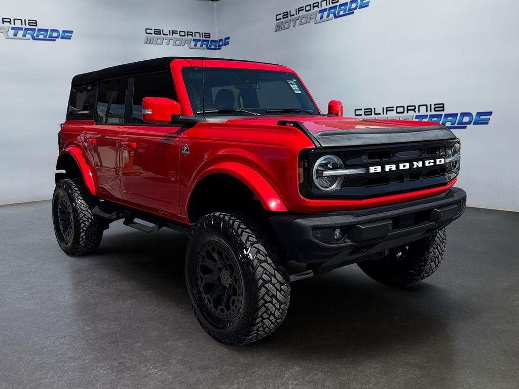 used 2023 Ford Bronco car, priced at $43,999