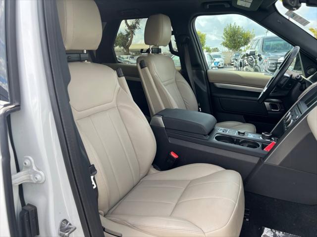 used 2020 Land Rover Discovery car, priced at $29,888