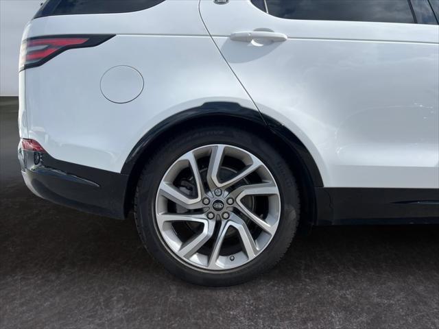 used 2020 Land Rover Discovery car, priced at $29,888