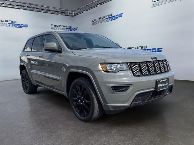 used 2022 Jeep Grand Cherokee car, priced at $26,399