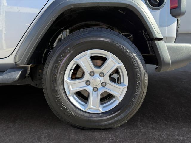 used 2020 Jeep Wrangler Unlimited car, priced at $23,299