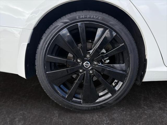 used 2022 Nissan Altima car, priced at $19,999