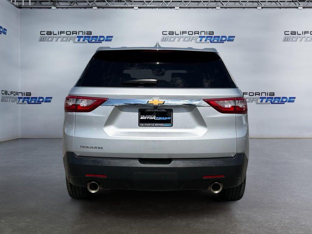 used 2021 Chevrolet Traverse car, priced at $23,399