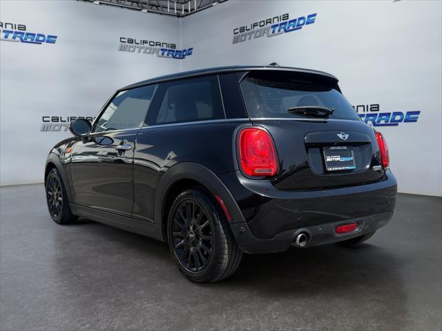 used 2018 MINI Hardtop car, priced at $13,499