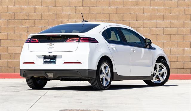 used 2015 Chevrolet Volt car, priced at $9,820