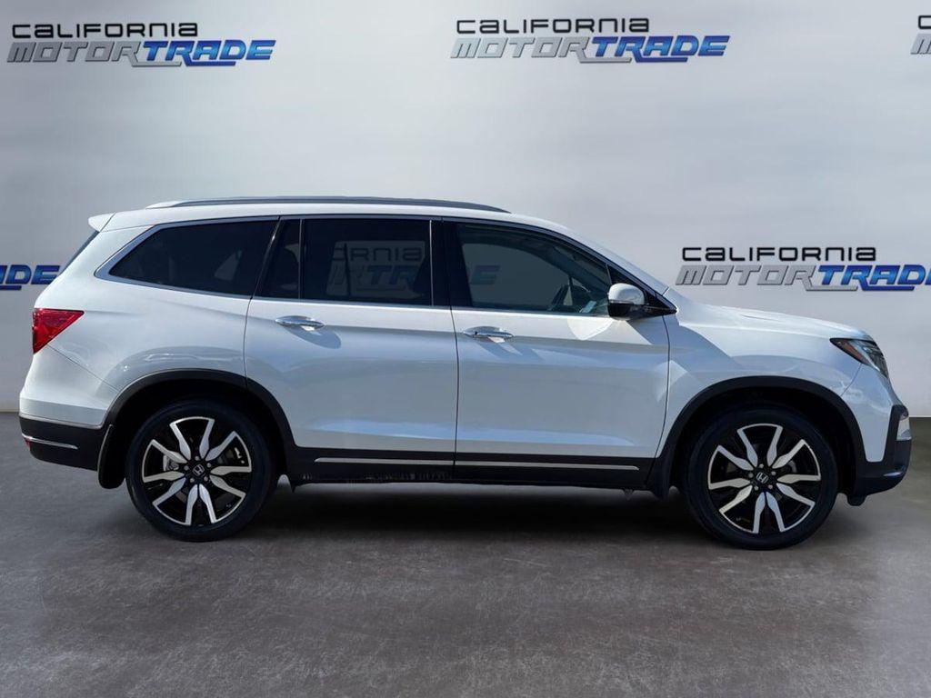 used 2022 Honda Pilot car, priced at $28,899
