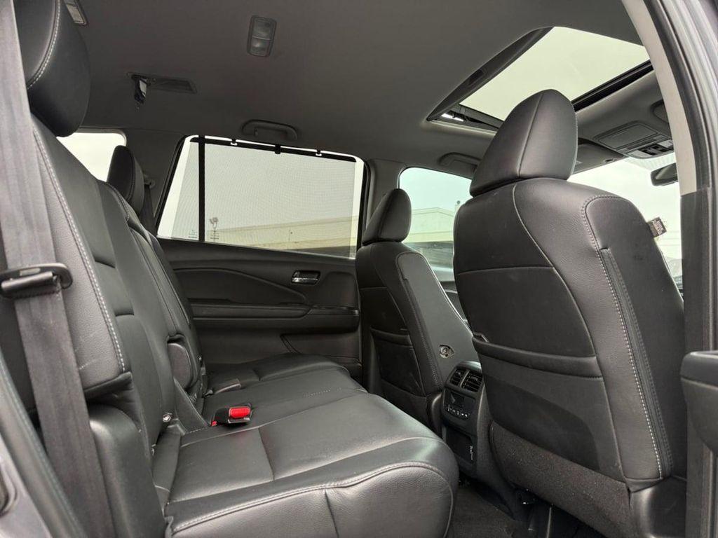 used 2022 Honda Pilot car, priced at $27,199