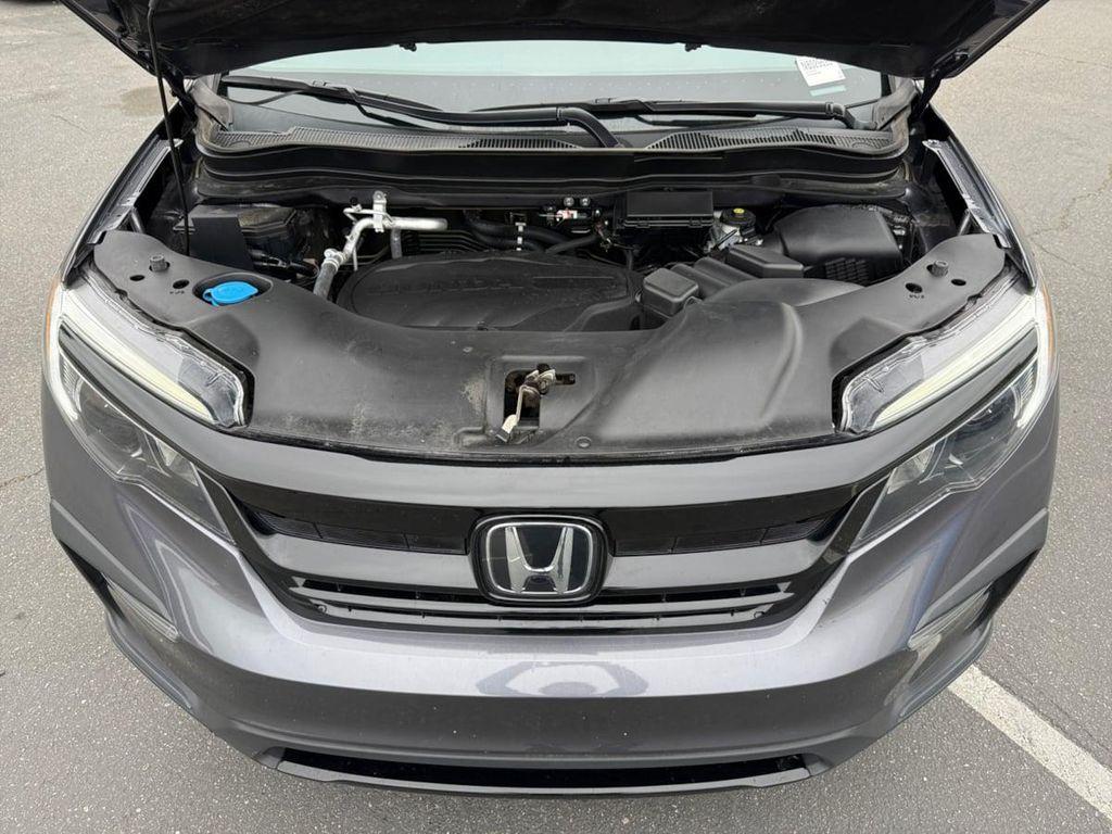 used 2022 Honda Pilot car, priced at $27,199