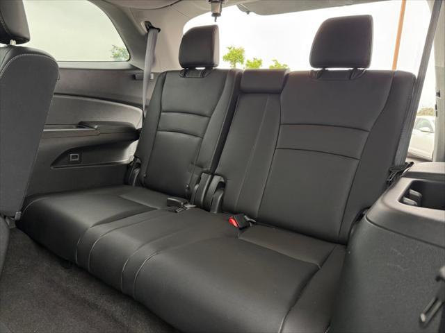used 2022 Honda Pilot car, priced at $28,899