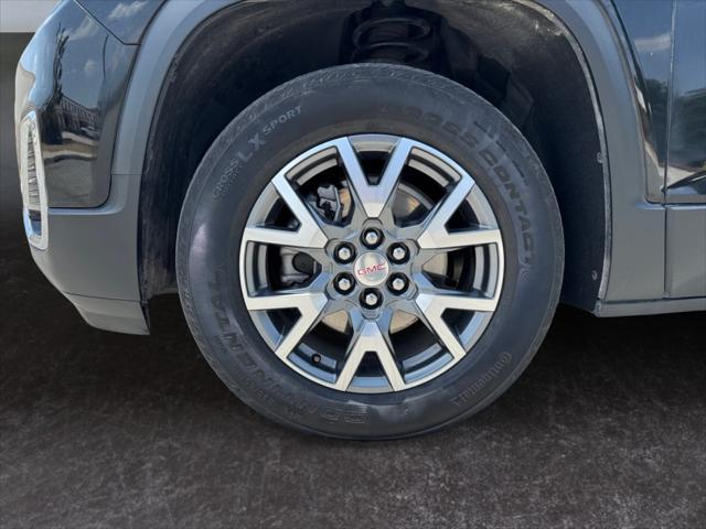 used 2023 GMC Acadia car, priced at $26,899
