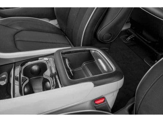 used 2022 Chrysler Pacifica Hybrid car, priced at $19,999