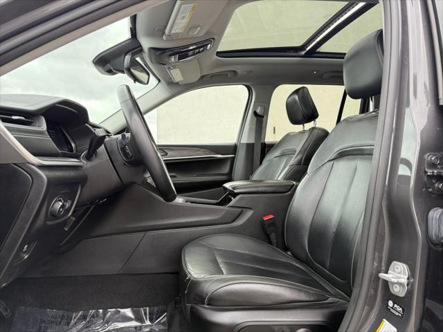 used 2022 Jeep Grand Cherokee car, priced at $27,999