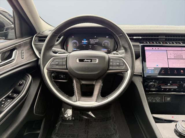 used 2022 Jeep Grand Cherokee car, priced at $27,999