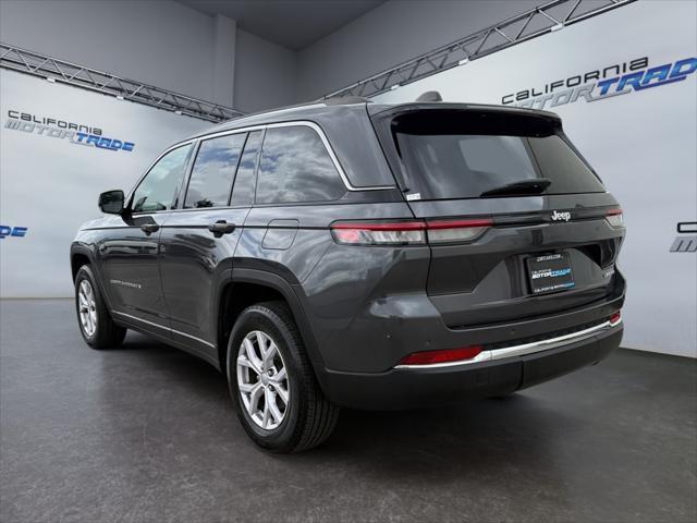 used 2022 Jeep Grand Cherokee car, priced at $27,999