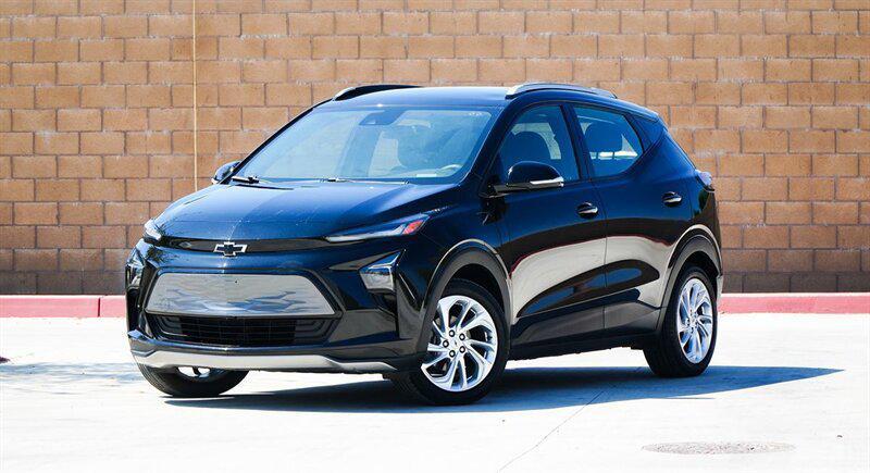 used 2023 Chevrolet Bolt EUV car, priced at $20,199