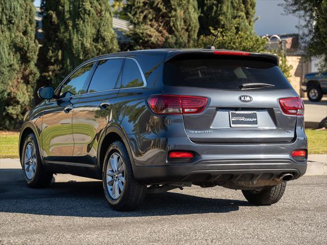 used 2019 Kia Sorento car, priced at $13,399