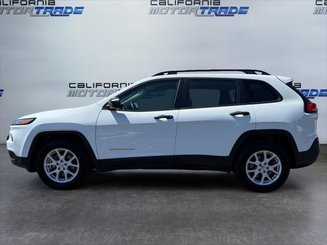 used 2016 Jeep Cherokee car, priced at $13,999