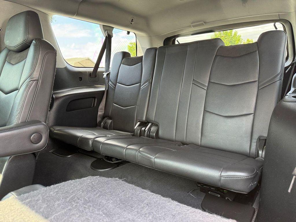 used 2020 Cadillac Escalade ESV car, priced at $43,999