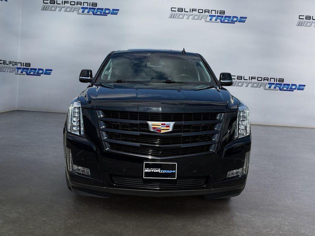 used 2020 Cadillac Escalade ESV car, priced at $43,999