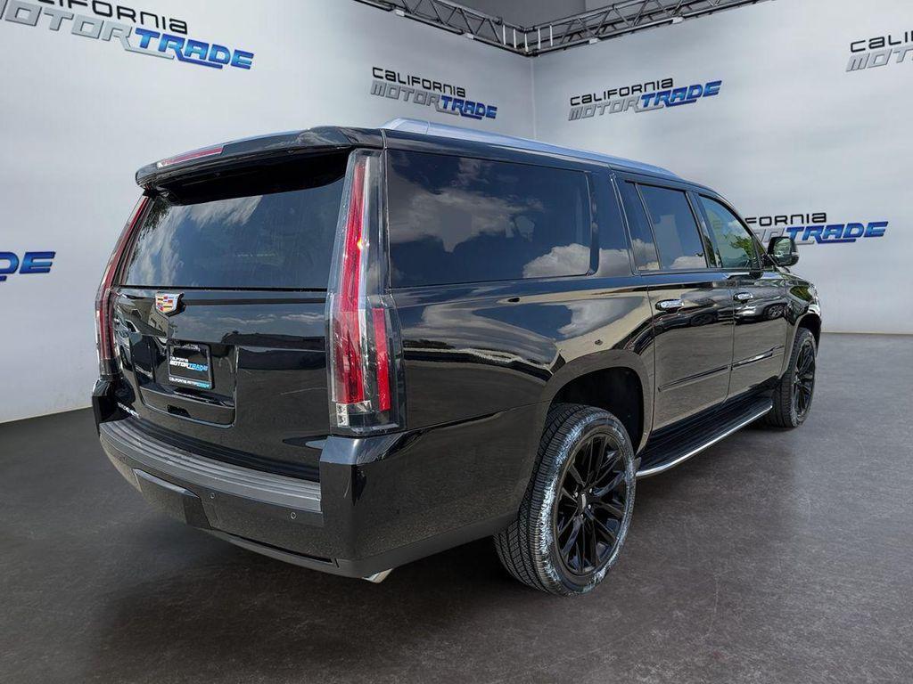 used 2020 Cadillac Escalade ESV car, priced at $43,999