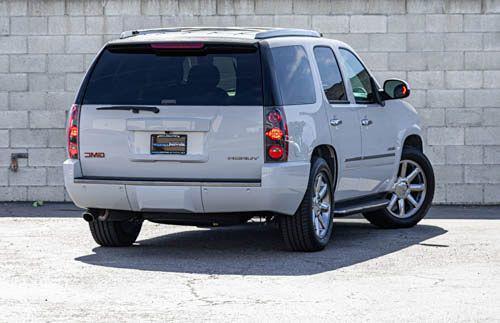 used 2014 GMC Yukon car, priced at $18,799