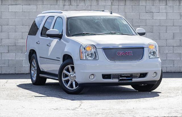 used 2014 GMC Yukon car, priced at $18,799