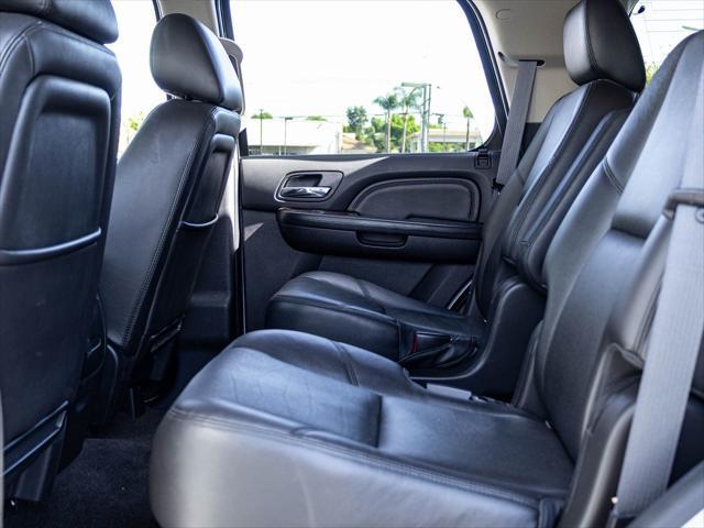 used 2014 GMC Yukon car, priced at $18,799