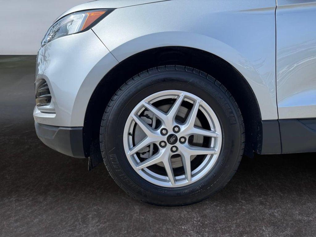 used 2024 Ford Edge car, priced at $22,299