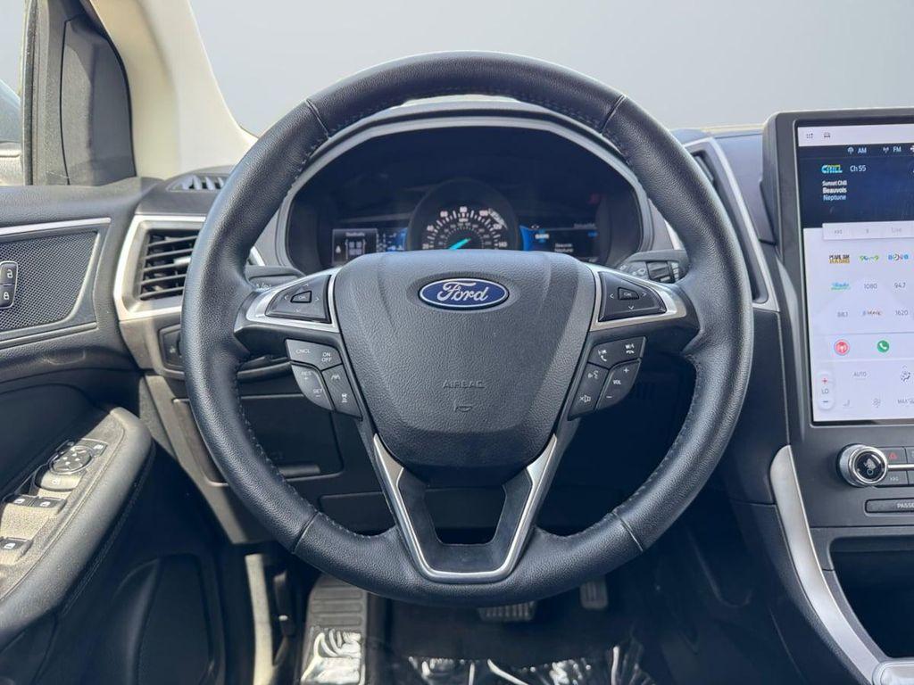 used 2024 Ford Edge car, priced at $22,299