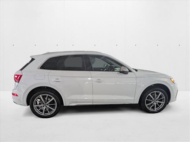 used 2022 Audi SQ5 car, priced at $38,904