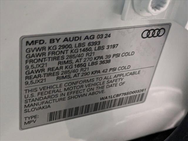 new 2025 Audi Q7 car, priced at $67,105