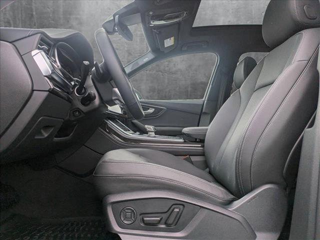 new 2025 Audi Q7 car, priced at $71,445