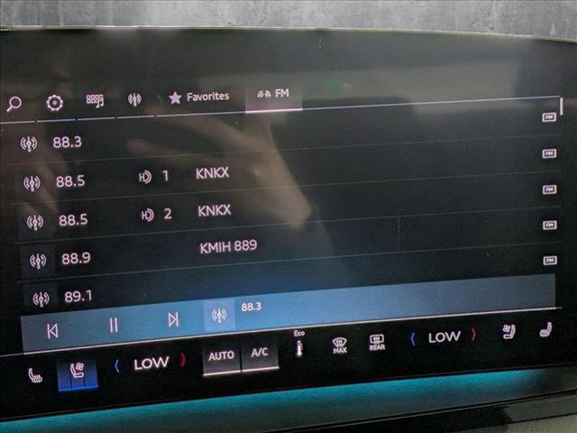 new 2025 Audi Q6 e-tron car, priced at $76,025