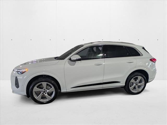 new 2025 Audi Q5 car, priced at $61,390