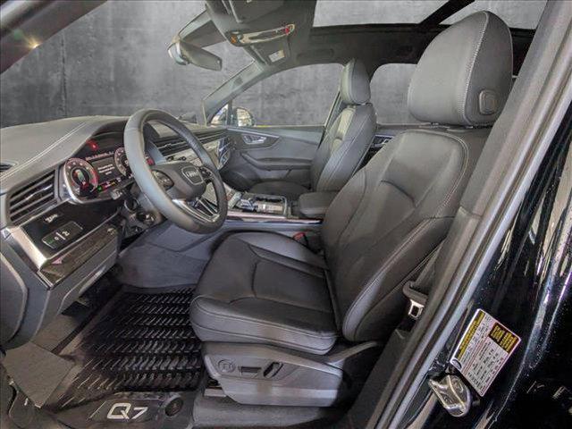 new 2025 Audi Q7 car, priced at $70,850