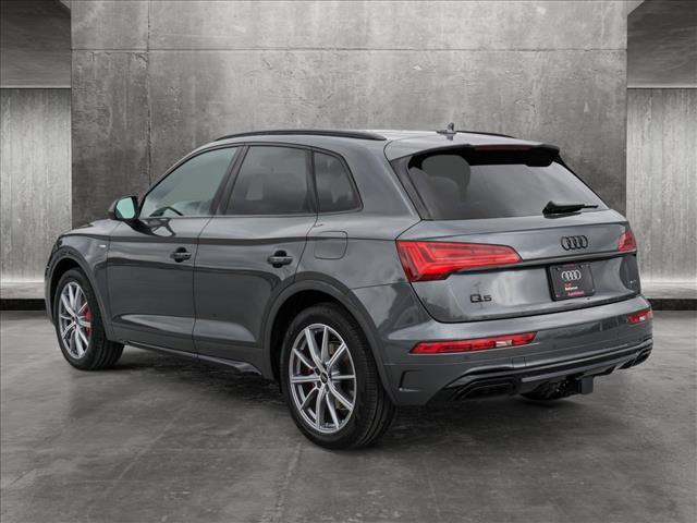 new 2024 Audi Q5 car, priced at $70,310