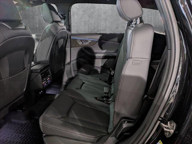 new 2025 Audi Q7 car, priced at $71,445