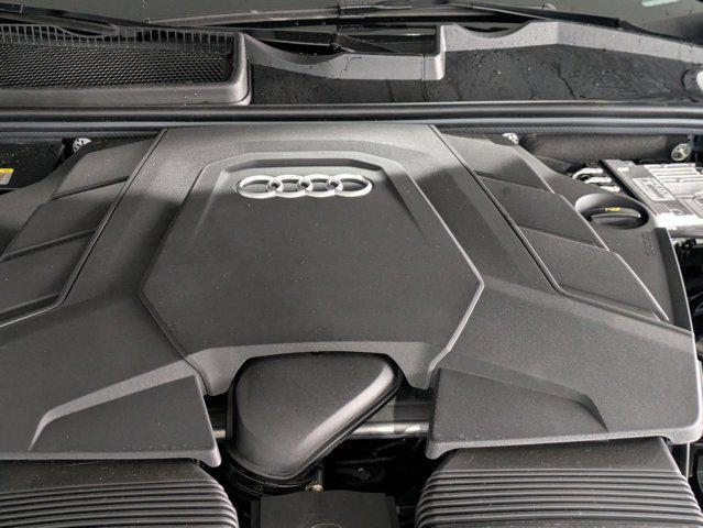 new 2025 Audi Q7 car, priced at $72,040